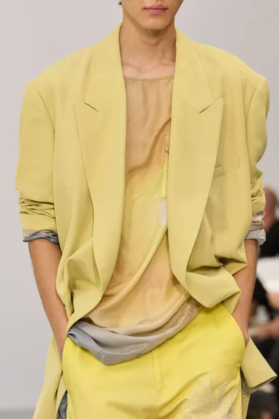 Look 85